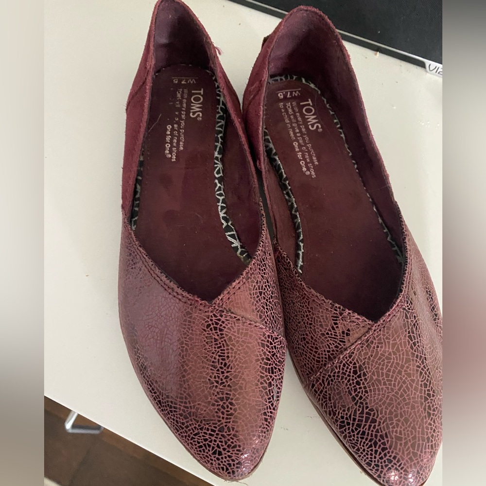 Toms, Jutti flats women’s 7.5